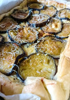 Foto di Torta salata melanzane, certosa e speck