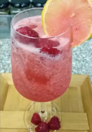 A picture of Raspberry 🍋 lemonade.