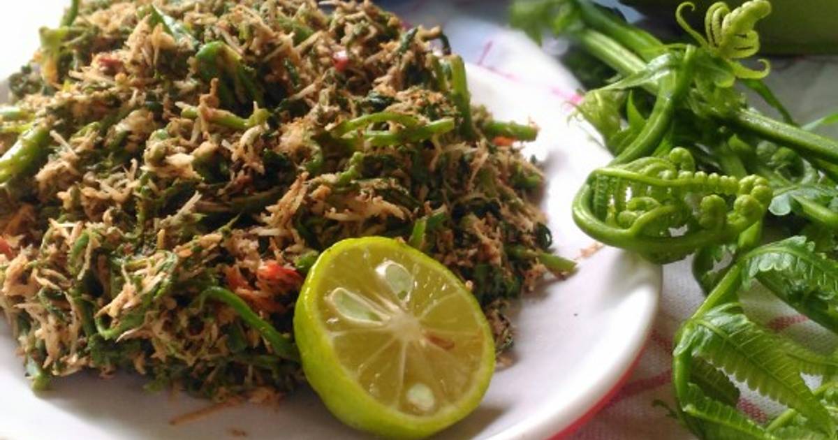 Resep Lawa' pakis (sayur paku) pedas oleh Vania Kitchen Cookpad