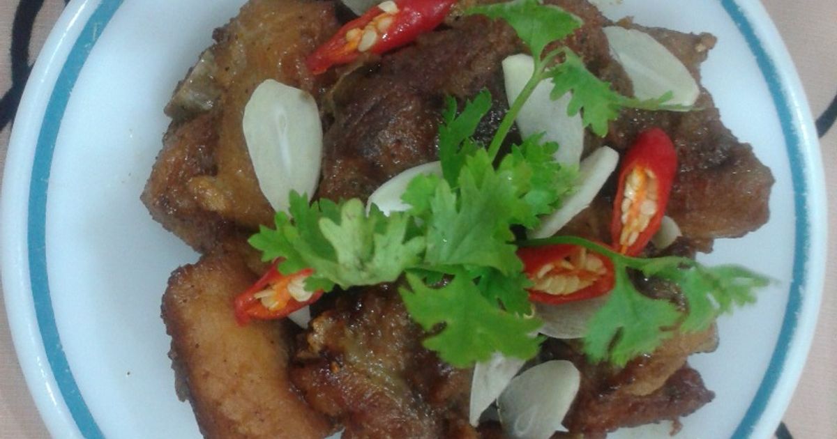 Cách Làm Món Sườn Non Rim Tỏi của QUÂN NGUYỄN - Cookpad