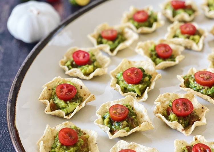 Recipe of Super Quick Tostitos Guacamole