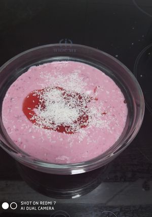 Foto principal de Yogur griego con frutos rojos y coco 😋