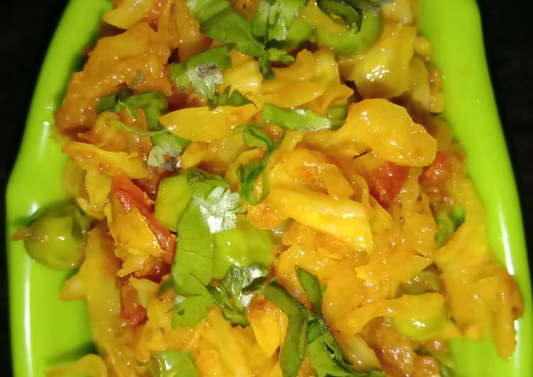 Recipe of Speedy Delicious Gobhi Matar (Dry)