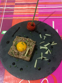 Una foto de Steak tartar