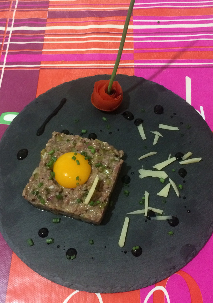 Una foto de Steak tartar