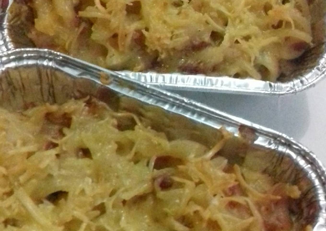 Macaroni panggang keju nampol