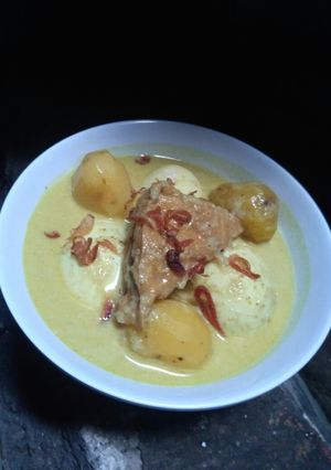 Foto resep Opor Telor Tahu Kentang #SeninSemangat