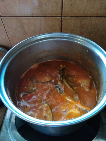 Langkah Mudah untuk Membuat Tongkol Asam Pedas Anti Gagal