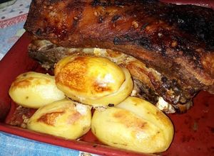 Foto de Costela com ponta de peito Assada com batatas