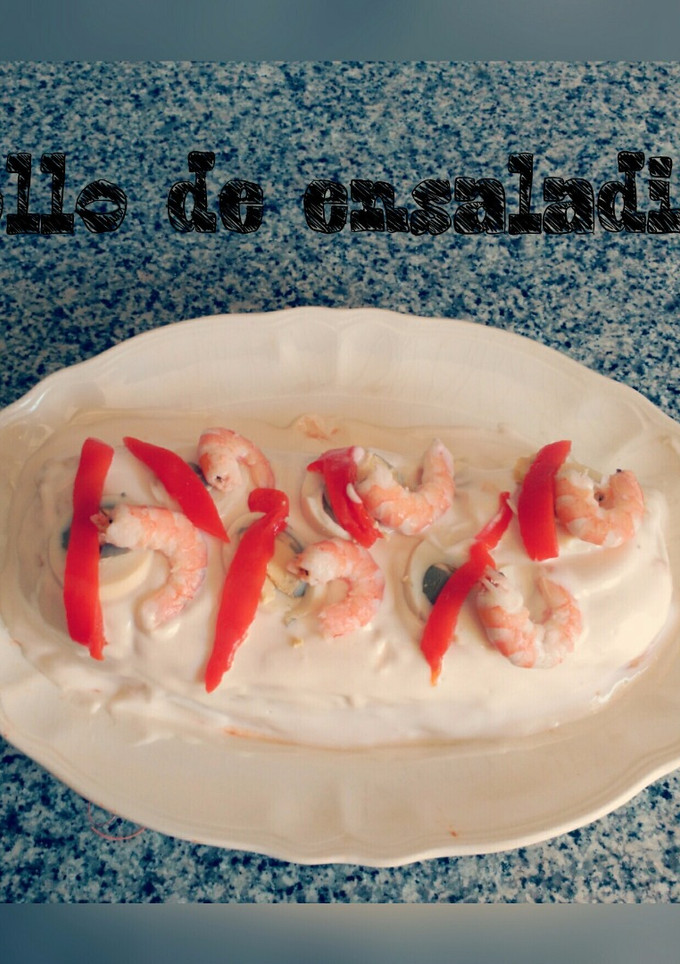 Una foto de Rollo de ensaladilla