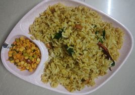 मंदिर शैली पुलियोगर (इमली चावल)