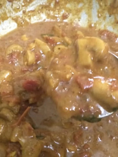 செட்டிநாடு காளான் பெப்பர் கிரேவி(chettinadu pepper mushroom gravy recipe in tamil) செய்முறை முக்கிய புகைப்படம்