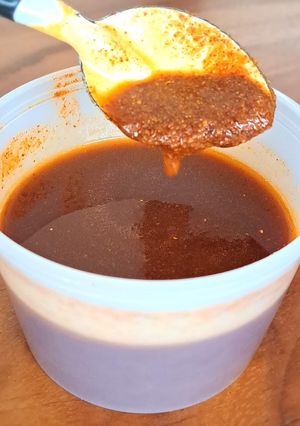 Una foto de Salsa de chile de árbol y chiltepin