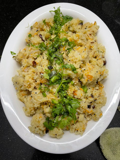 सूजी उपमा (Suji Upma recipe in hindi) रेसिपी मुख्य फोटो