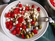 Una foto di insalata greca