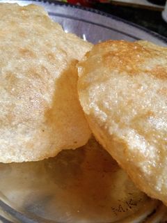 பூரி(Poori Recipe in Tamil)) செய்முறை முக்கிய புகைப்படம்
