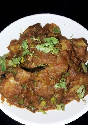A picture of Vegetarian Aloo Dum.