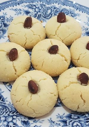 Une photo de Gheribia gâteau traditionnel algérien