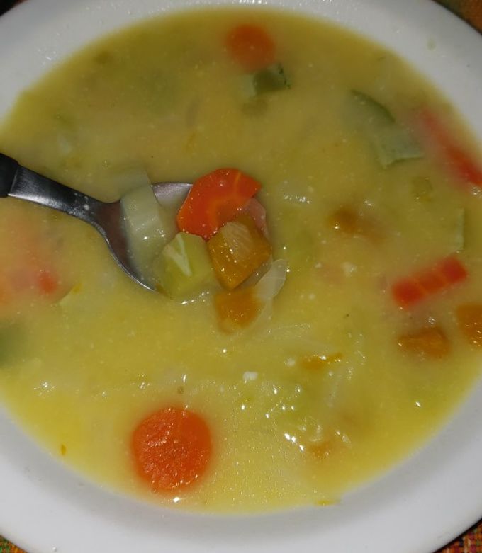 Una foto de Caldo de verduras