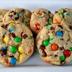 A picture of M and M cookies.