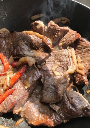 Una foto de Carne 🥩 al wok simple