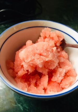 A picture of Watermelon Sorbet/Slushee.
