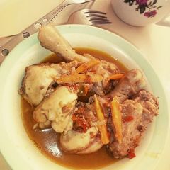 A picture of Chicken peppersoup.