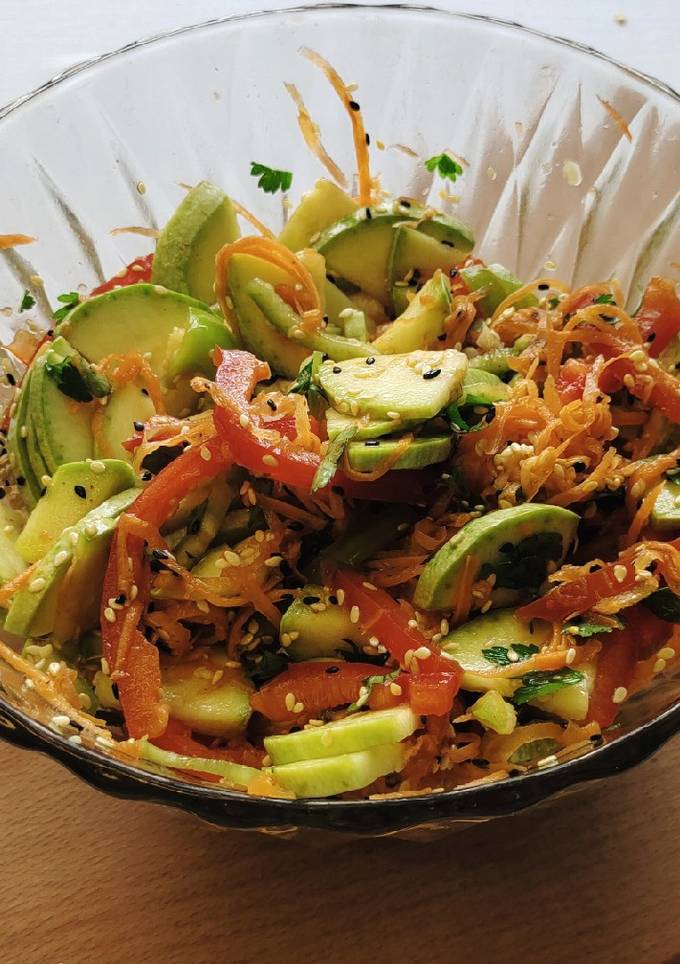 🥦Корисний салат з кабачками