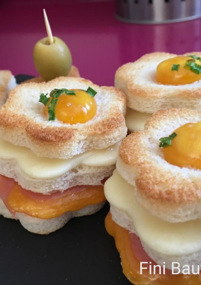 Una foto de Canapés templados