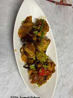 A picture of 3 Spices- Kung Pao Shrimp.