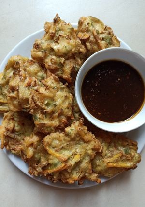 Foto resep Bakwan sayur sambal petis