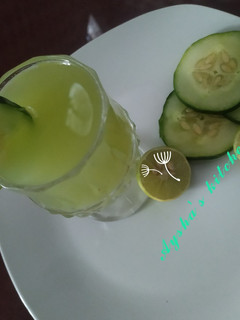 A picture of Cucumber lemonade.