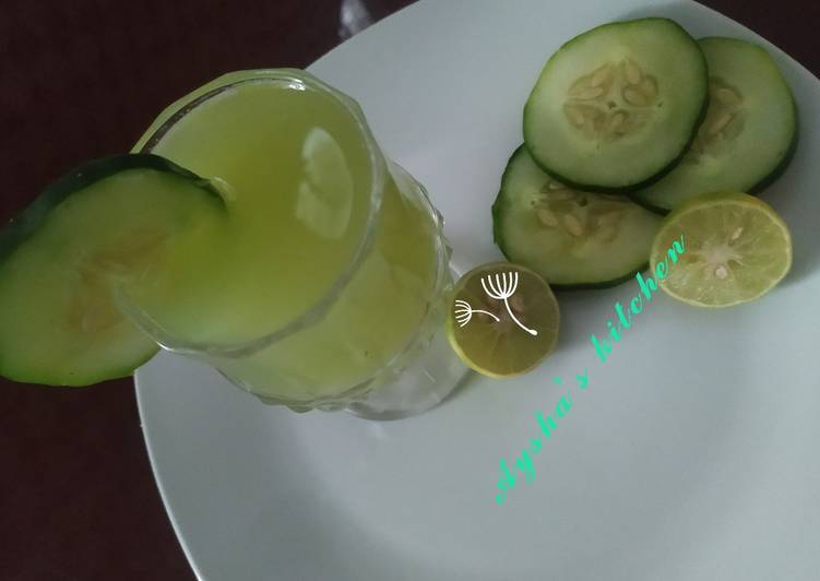 Recipe of Perfect Cucumber lemonade