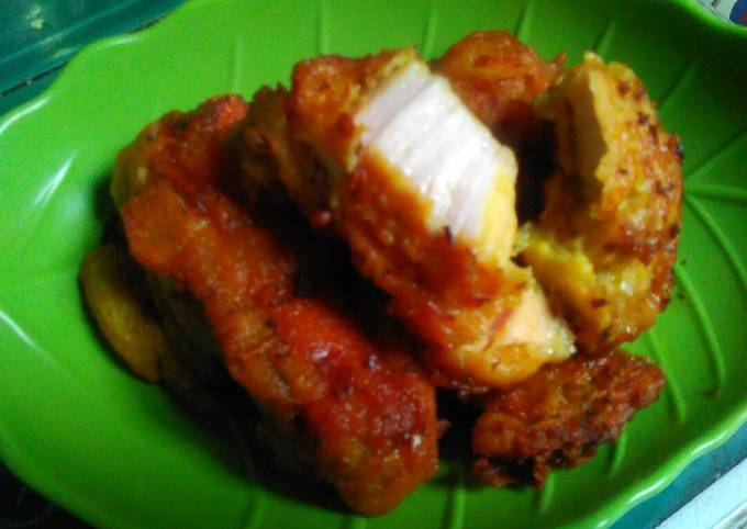 Resep Ayam goreng tepung bumbu kuning oleh Waty Rumiah - Cookpad