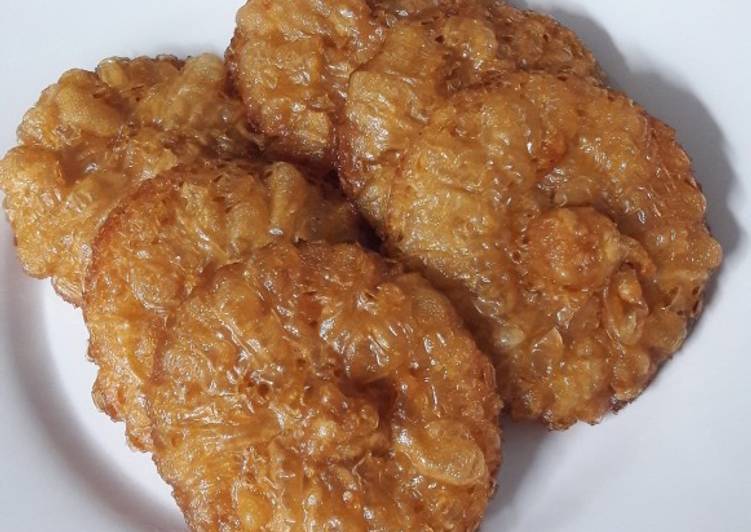 Kue cucur gula merah