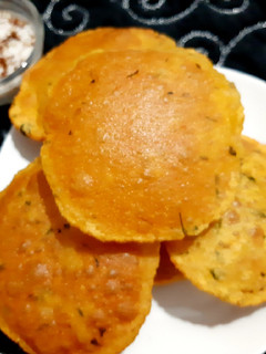 दाल कचौड़ी(dal kachori recipe in Hindi) रेसिपी मुख्य फोटो