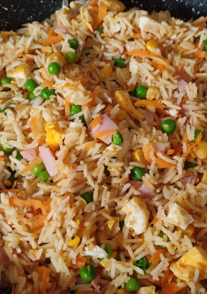 Una foto de Arroz tres delicias