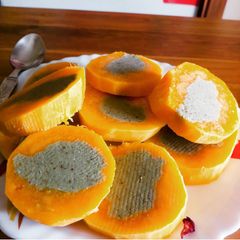 A picture of Mango paan ice cream.