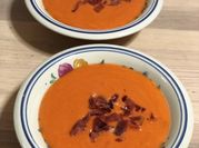 Una foto de salmorejo