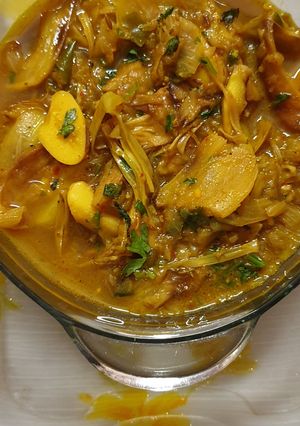 कटहल की मसालेदार सब्जी(KATHAL KI MASELEDAR RECIPE IN HINDI) रेसिपी मुख्य फोटो