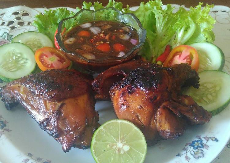 Ayam panggang saos kecap