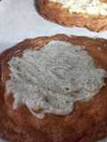 Cookies con salsa de chocolate blanco y oreo