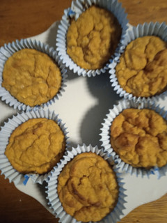 Una foto de Muffins de 🍎manzana🍎avena y canela🍎💚🍎💚🍎💚🍎🎊🎉🎊🎉🎊🎉🍎💚🍎💚🍎