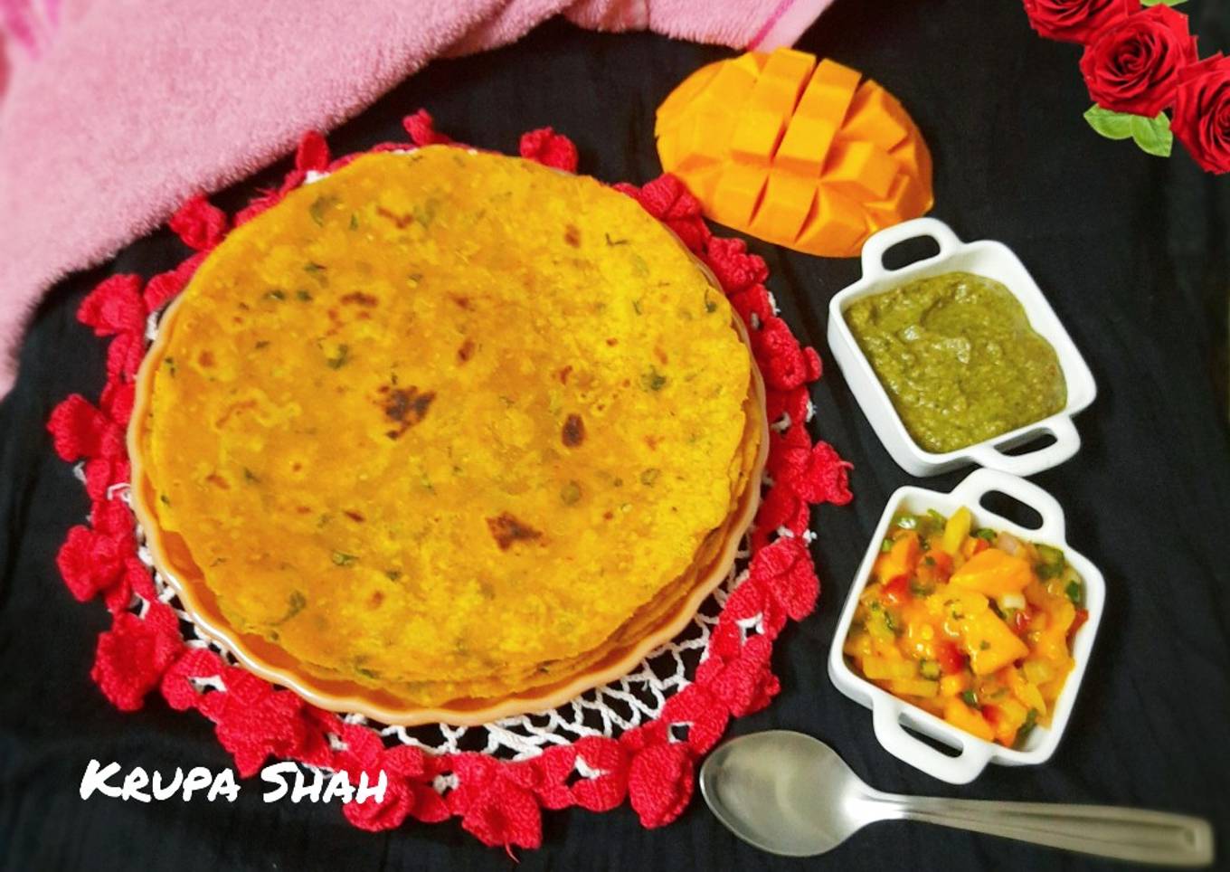 Mango theplas with mango salsa