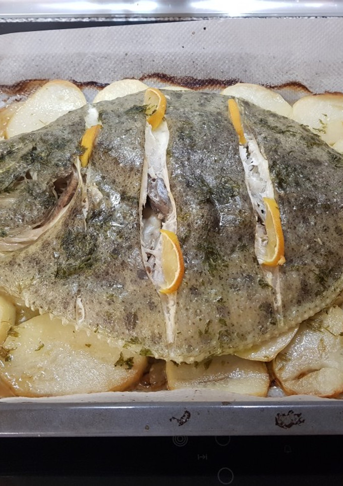Una foto de Rodaballo al horno