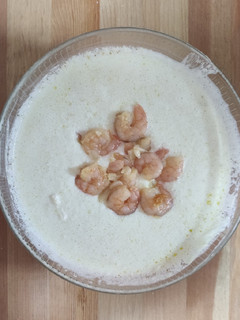 Una foto de Sopa fría de pepino y yogur griego