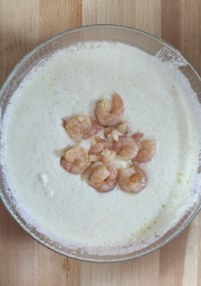 Una foto de Sopa fría de pepino y yogur griego