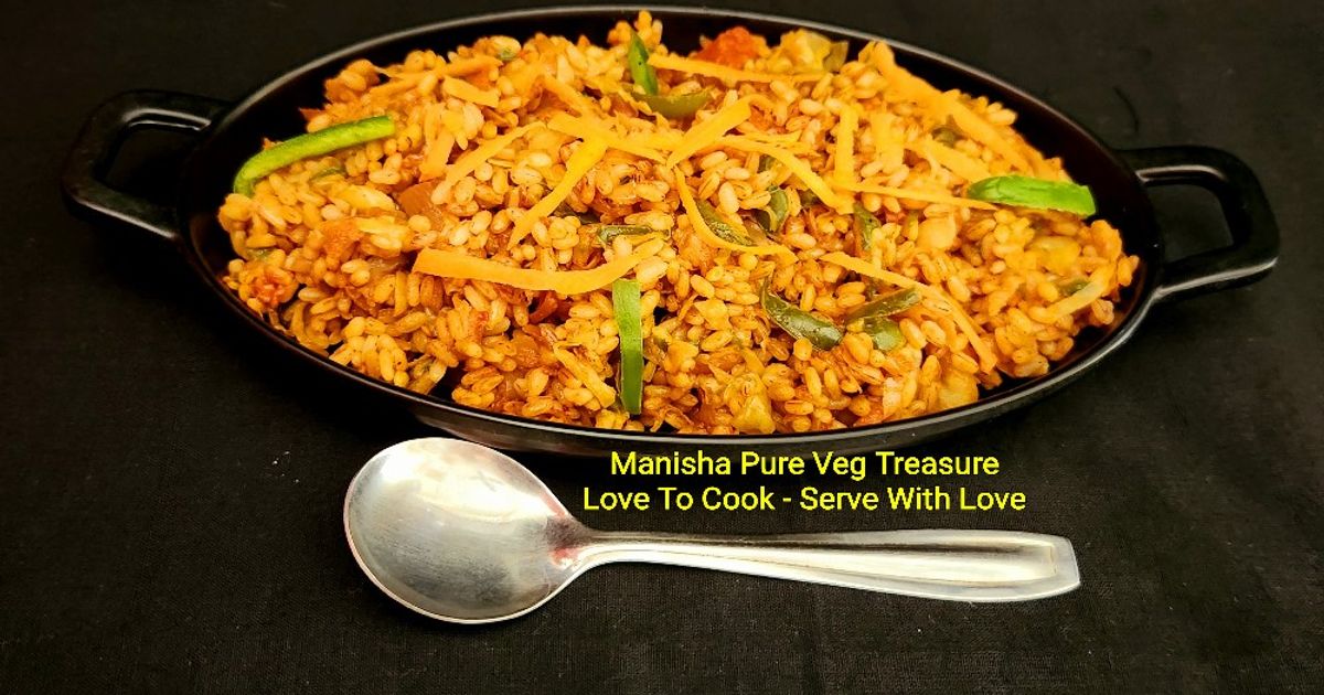 Veg Schezwan Fried Matta Red Rice Recipe by Manisha Sampat - Cookpad