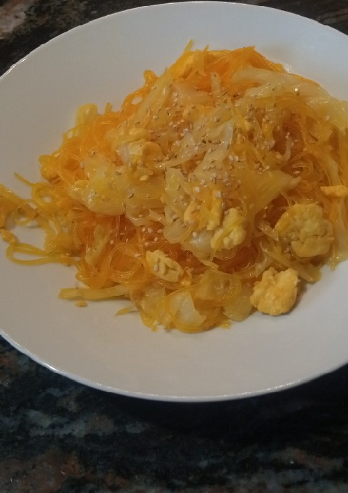 Una foto de Fideos chinos agridulces