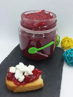 Una foto de Mermelada de frambuesa de la manera tradicional